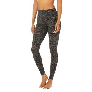 Alo Yoga Vapor Leopard Legging